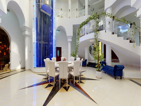 Ultra Luxury Mansion | Private Pool | Cinema, picture 1