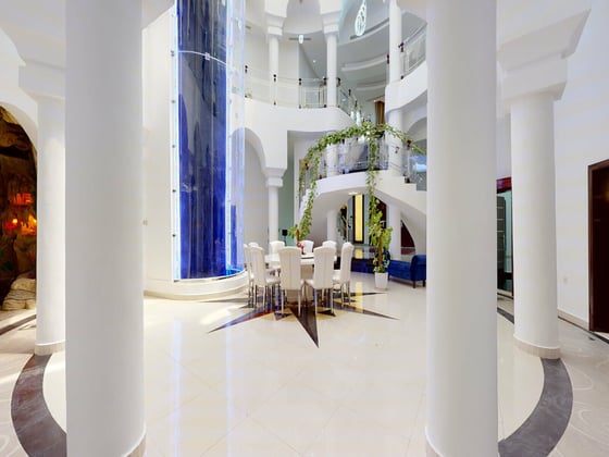 Ultra Luxury Mansion | Private Pool | Cinema, picture 36