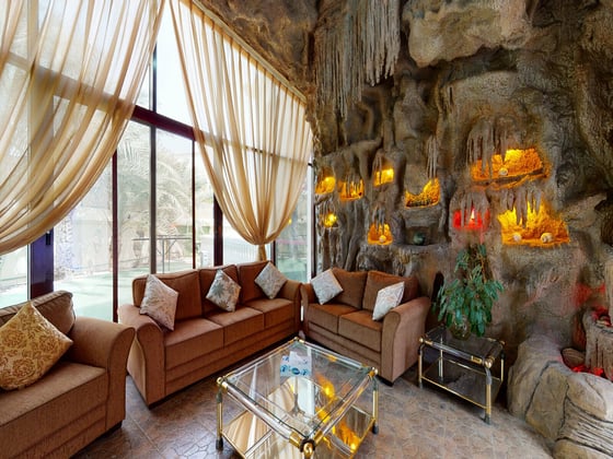 Ultra Luxury Mansion | Private Pool | Cinema, picture 29