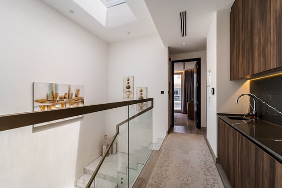 Private Pool | Single Row | Corner Plot., picture 8