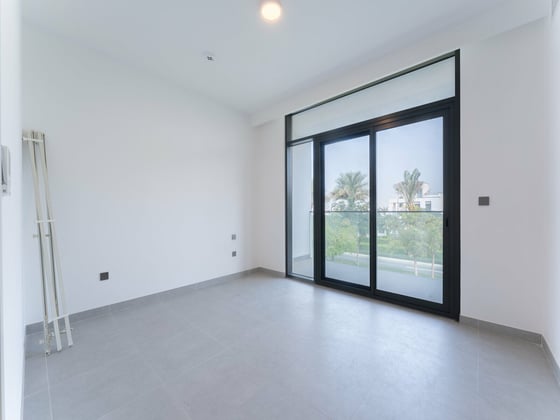 Genuine Listing | Across Pool and Gym | Single Row, picture 11