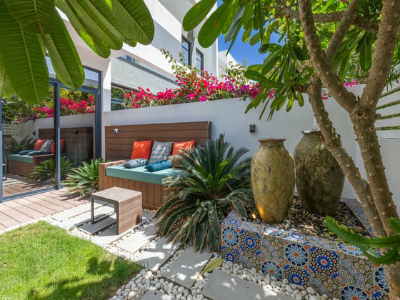 Stunning Private Location | Corner Unit., picture 24