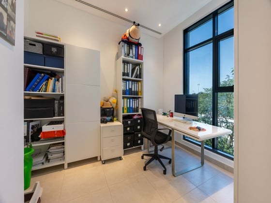 Stunning Private Location | Corner Unit., picture 19