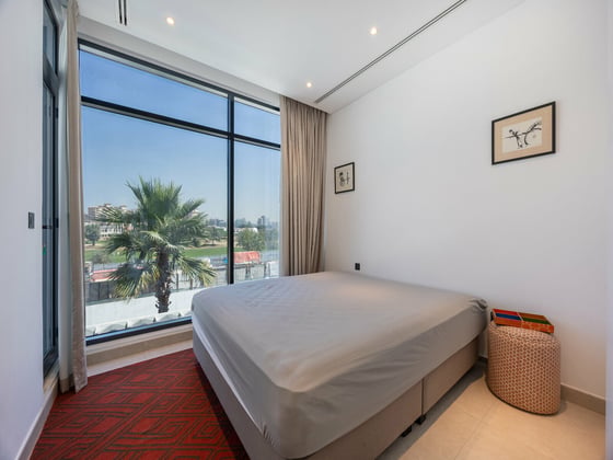 Stunning Private Location | Corner Unit., picture 15