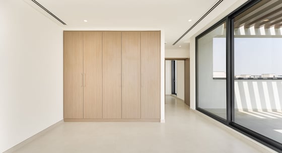 Upgraded villa in Arabian Ranches with rooftop suite, picture 17