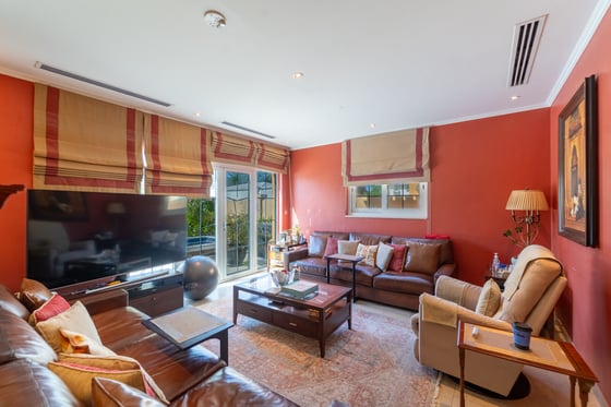 Single Row | Large Plot | Pool | Park View, picture 8