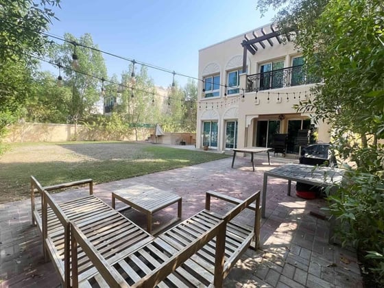 Exclusive | Vacant on Transfer | Prime Location, picture 1