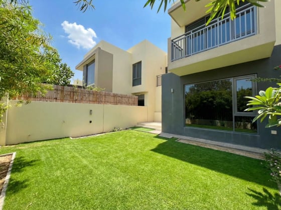 Spacious  |  Unfurnished  |  Vacant in June, picture 2