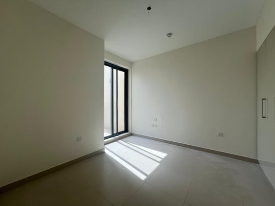 Close to Amenities | Vacant Now | Well Maintained, picture 5