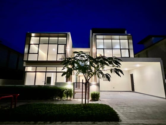 Video tour for Best Price | Green Belt | Large Plot....