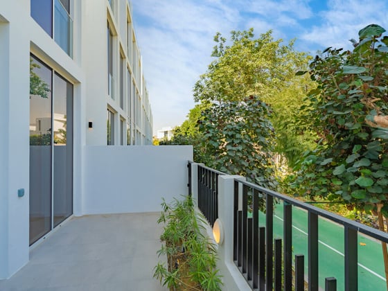 Private Swimming Pool | Lagoon View | G+2 TH, picture 10