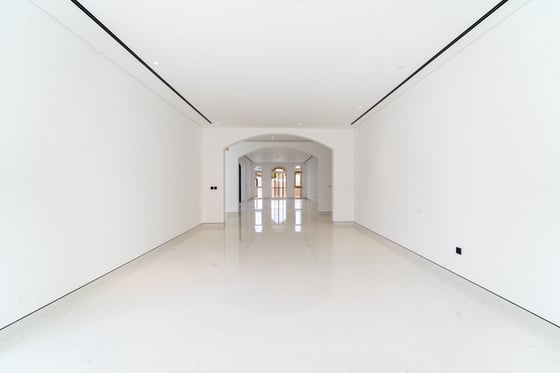 Luxury  and Modern | Exclusive Location |  GCC, picture 13