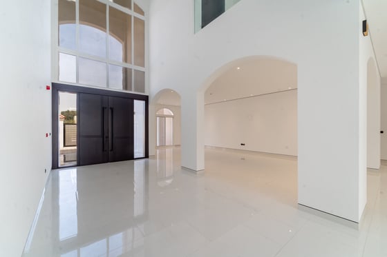 Luxury  and Modern | Exclusive Location |  GCC, picture 5