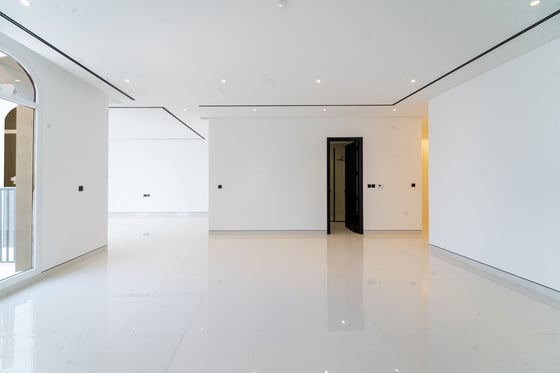 Luxury  and Modern | Exclusive Location |  GCC, picture 8