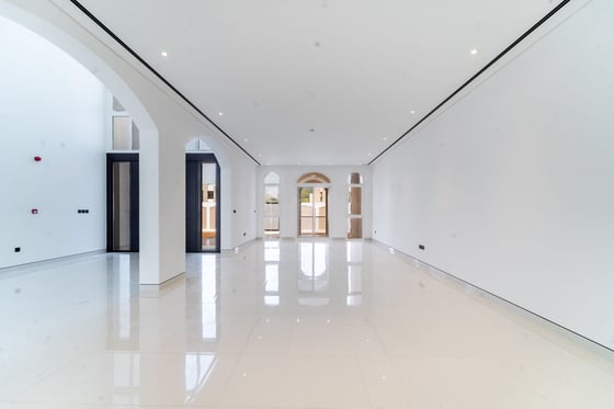 Luxury  and Modern | Exclusive Location |  GCC, picture 6