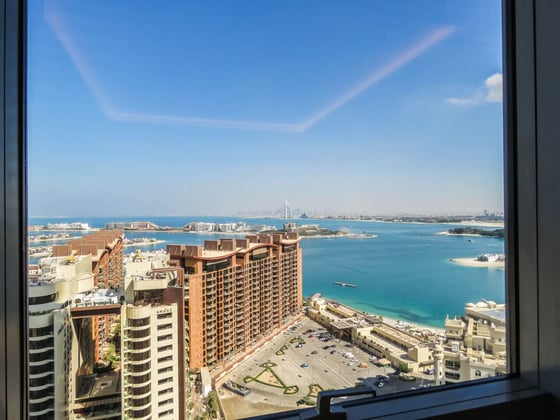 Waterfront 1BR | Prime Location | Full Sea View, picture 14