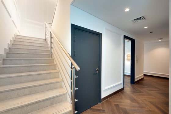 Duplex | Upgraded | Marina views | Vacant, picture 14