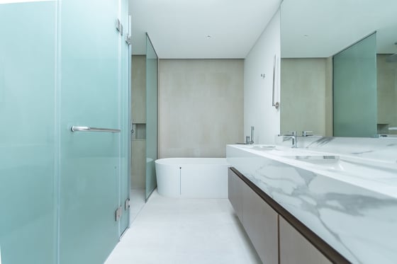 New | Corner Unit | Green Garden........, picture 16