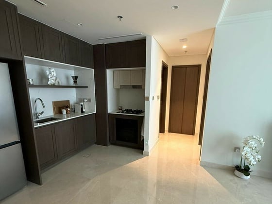 Palm & Sea Views| Spacious 1BR| Beachfront Living, picture 2