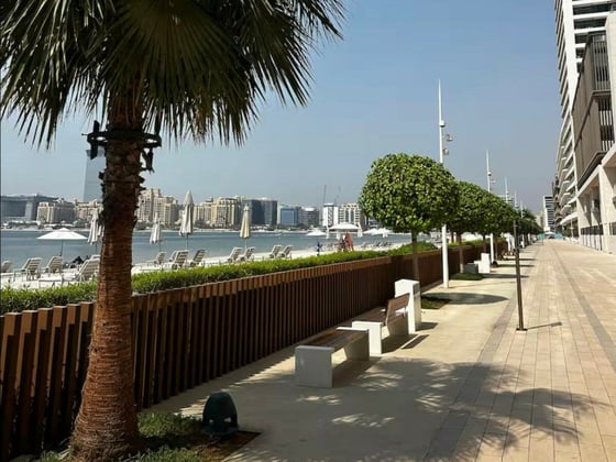 Palm & Sea Views| Spacious 1BR| Beachfront Living, picture 17