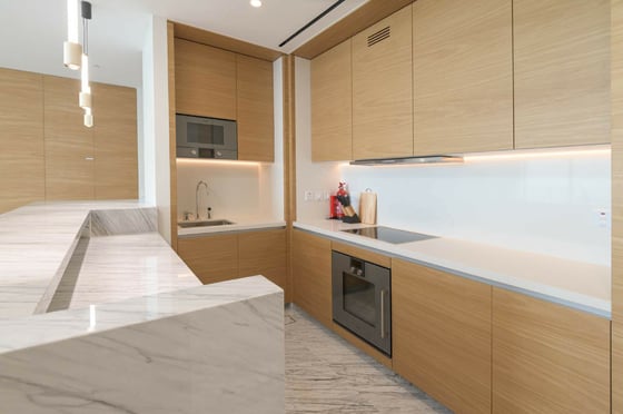 Exclusive | High Floor | Available Now | Furnished, picture 5
