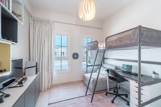Motivated Seller | Prime Location | Premium Upgrades, picture 13