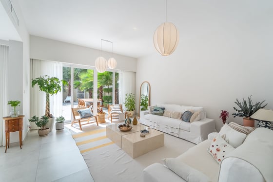 Motivated Seller | Prime Location | Premium Upgrades, picture 7