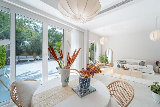 Motivated Seller | Prime Location | Premium Upgrades, picture 5