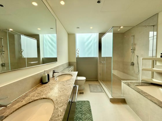 Vacant Now | Upgraded | Maid's Room....., picture 11