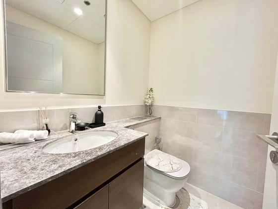 Vacant Now | Upgraded | Maid's Room....., picture 20