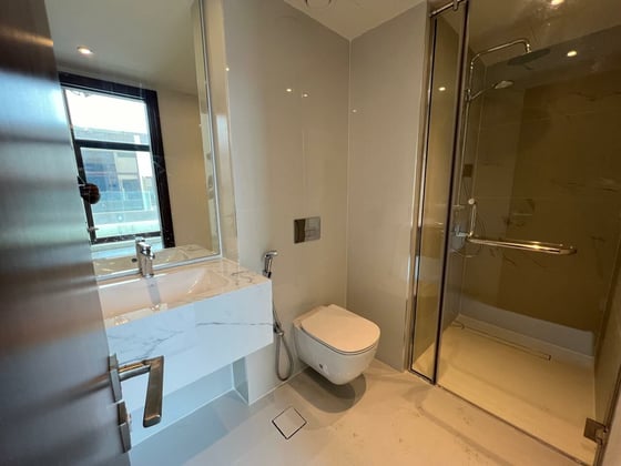 Refined Designer Living | District 11 |Corner Unit, picture 22