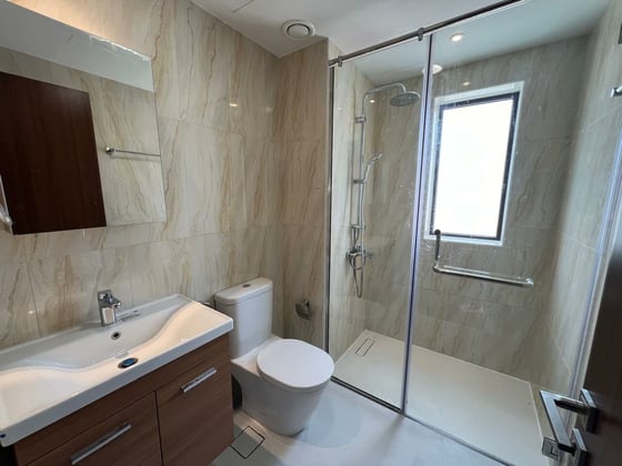 Refined Designer Living | District 11 |Corner Unit, picture 17