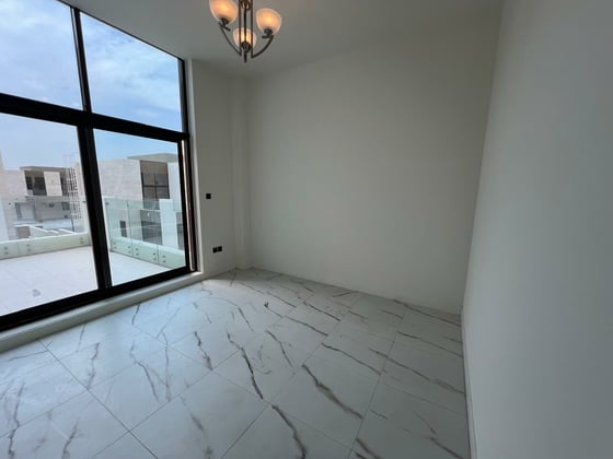 Refined Designer Living | District 11 |Corner Unit, picture 16