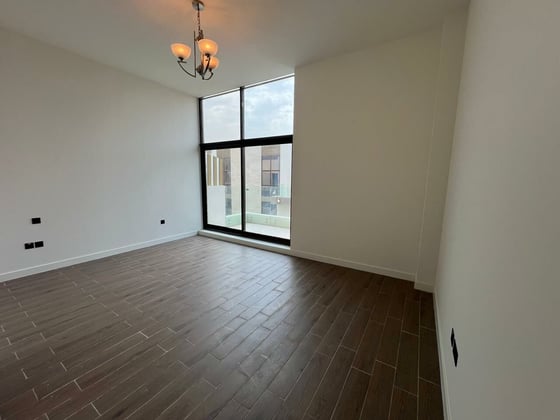 Refined Designer Living | District 11 |Corner Unit, picture 13