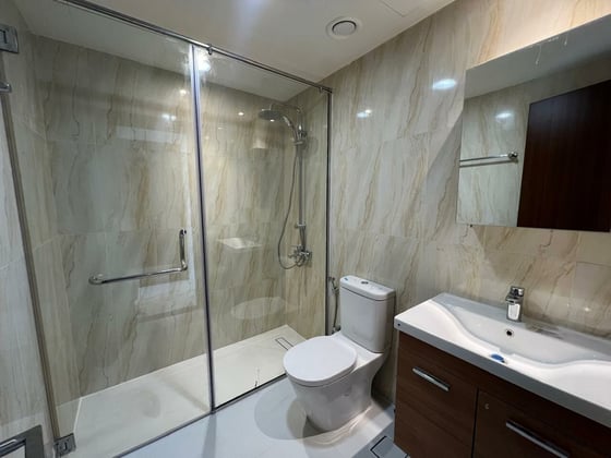Refined Designer Living | District 11 |Corner Unit, picture 23