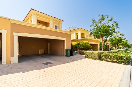 Exclusive | Large Plot | Single Row....., picture 21