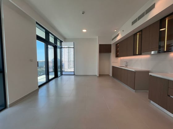 Motivated Seller | Desirable Layout | Ready, picture 1