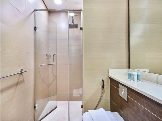 Full Marina View | Fully Upgraded | Furnished, picture 12