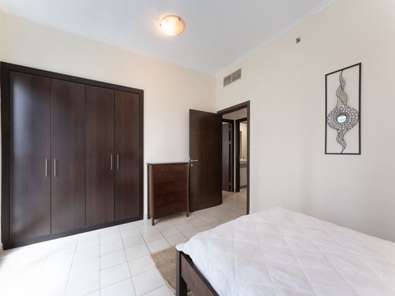High Floor | Prime Location | Spacious Layout, picture 8