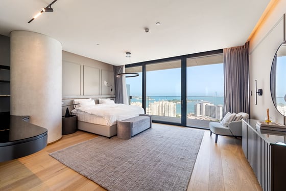 Fully Furnished | Ultra Luxury | Beachfront Living, picture 15