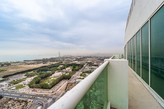 Exceptional Triplex| 360 Sea & City View| Elevator, picture 6