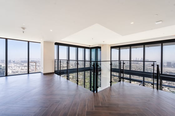 Luxury Duplex Penthouse | Top Floor | Best Deal, picture 9