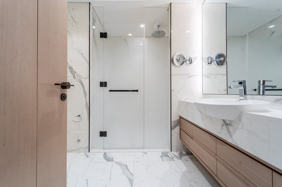 Luxury Duplex Penthouse | Top Floor | Best Deal, picture 15