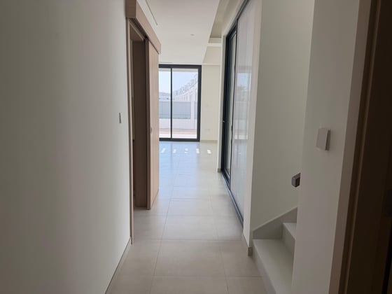VASTU | Corner Unit | Park Facing | EXCLUSIVE, picture 1