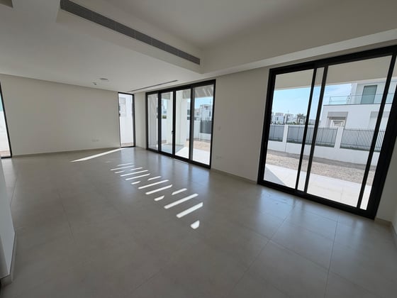 VASTU | Corner Unit | Park Facing | EXCLUSIVE, picture 2