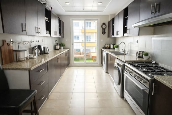 Burj Khalifa view| Spacious layout |Closed Kitchen, picture 9