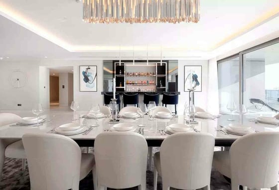 Ultra-Luxury | Private Elevator | Beach Access, picture 7