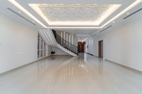 Exclusive | Expansive Layout | Prime Location, picture 4