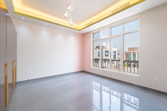 Exclusive | Expansive Layout | Prime Location, picture 15