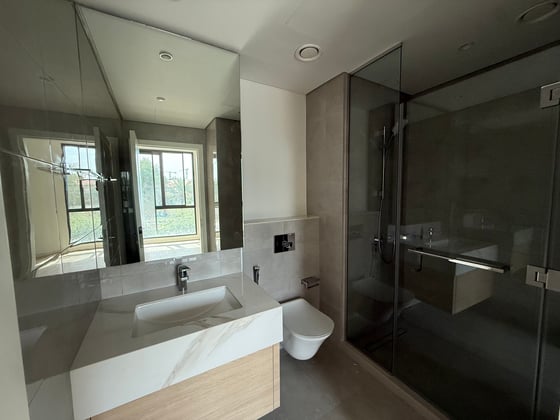 Jogging Access| Mortgage Possible| Closed Kitchen, picture 6